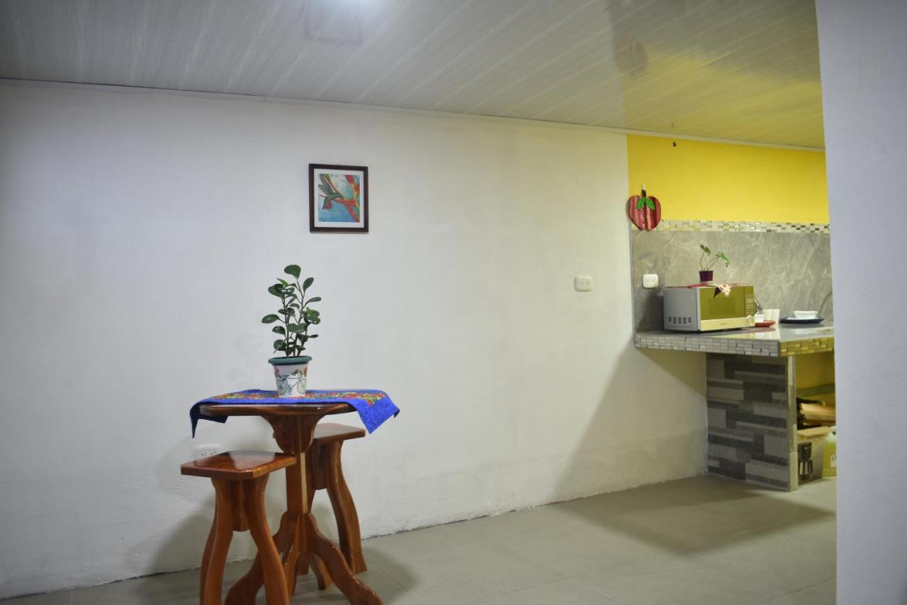 Lidia'S Mountain View Vacation Homes Monteverde Екстер'єр фото