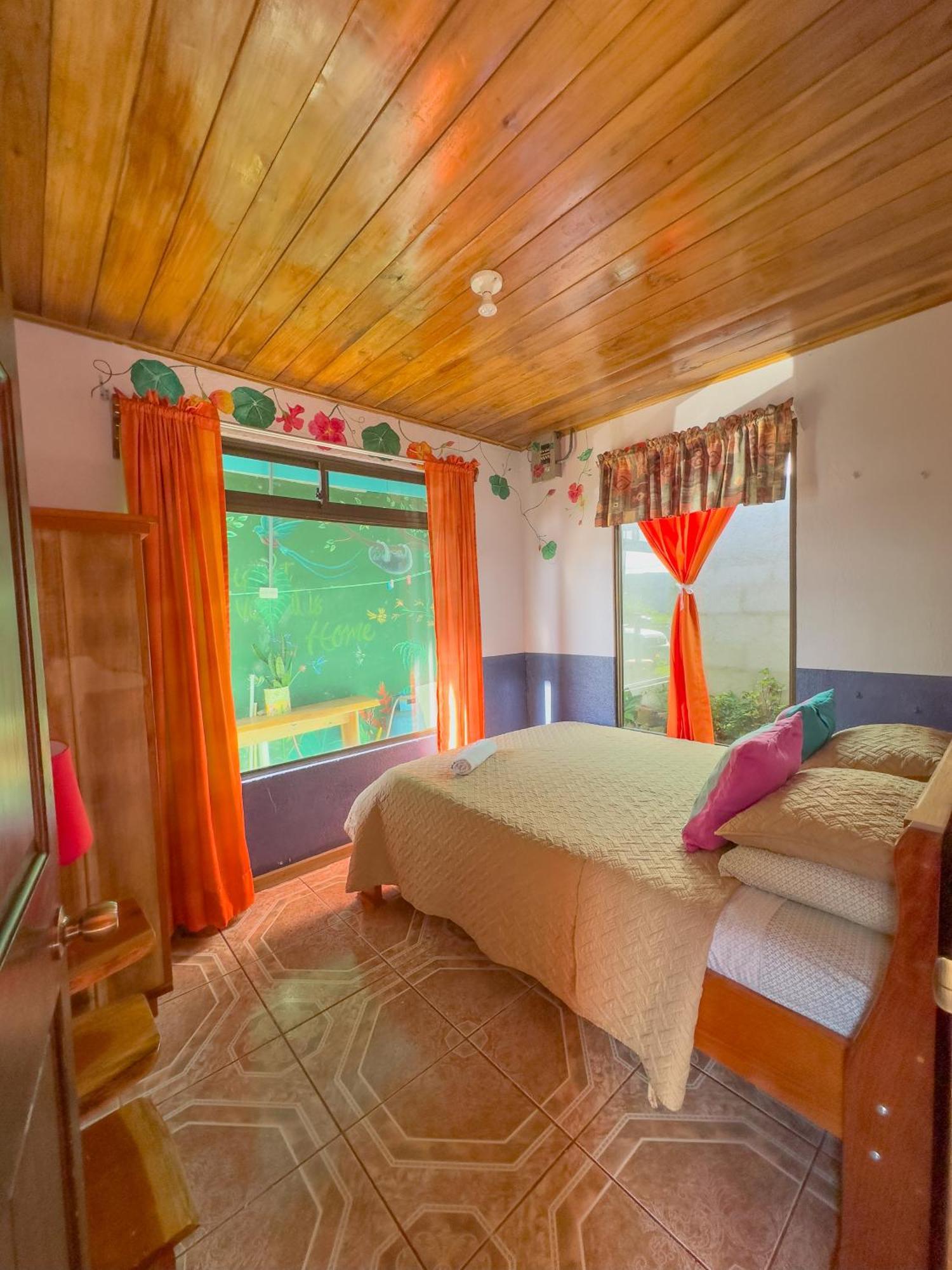 Lidia'S Mountain View Vacation Homes Monteverde Екстер'єр фото