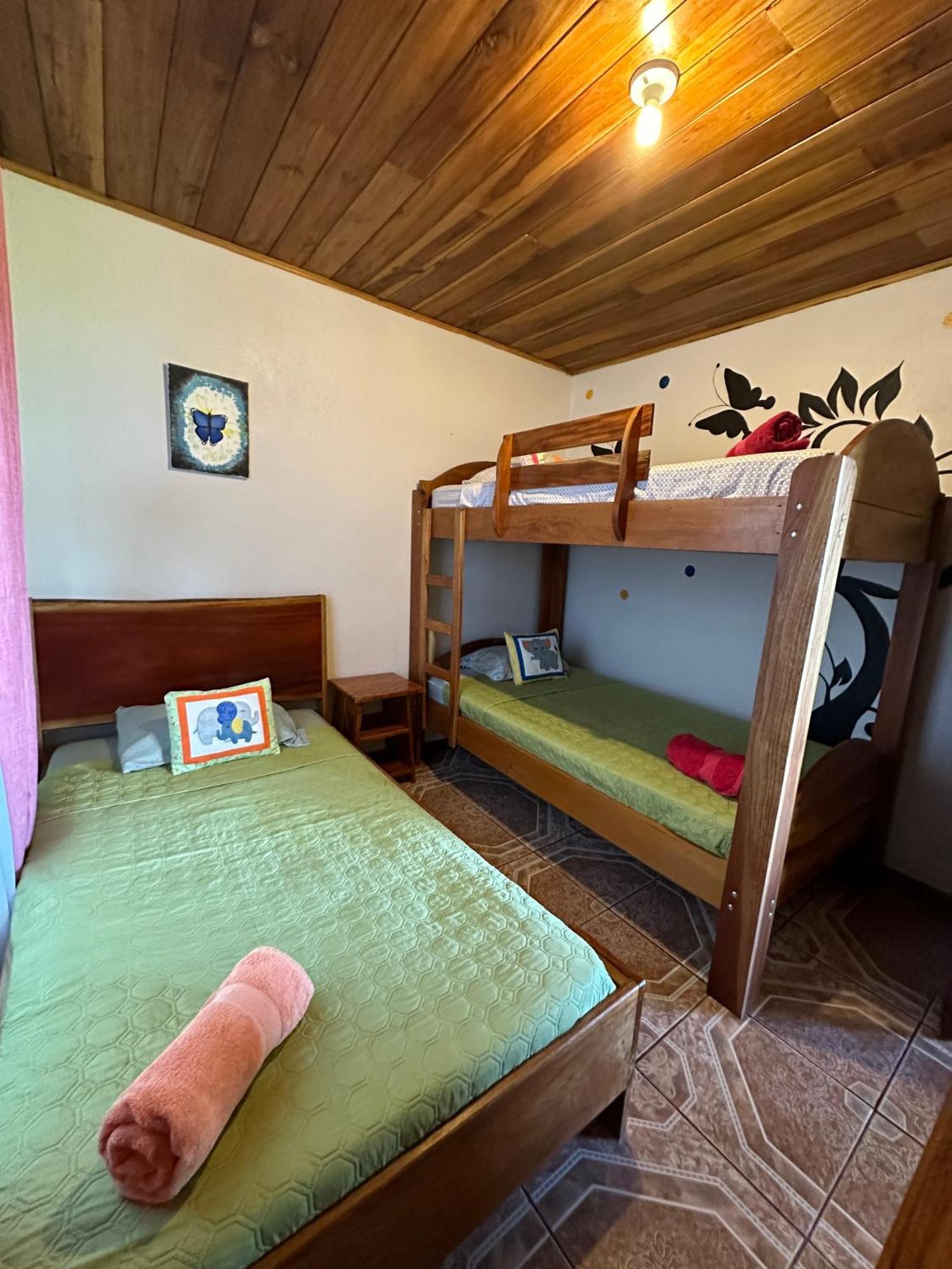 Lidia'S Mountain View Vacation Homes Monteverde Екстер'єр фото